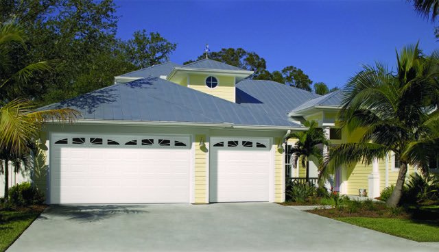 FloridaHomeMag's tweet photo. For beautiful garage doors and fast repairs, Precision Overhead Garage Doors are there for you!#FloridaHomeMagazine #PrecisionGarageDoors https://t.co/ZufBzEqXJt