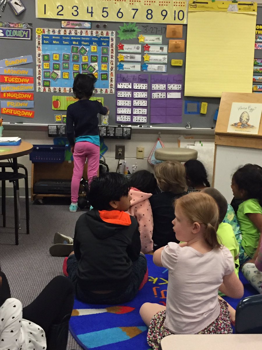 khoov78's tweet image. Student leaders in action!  @cemorrison5 #wzrdpd