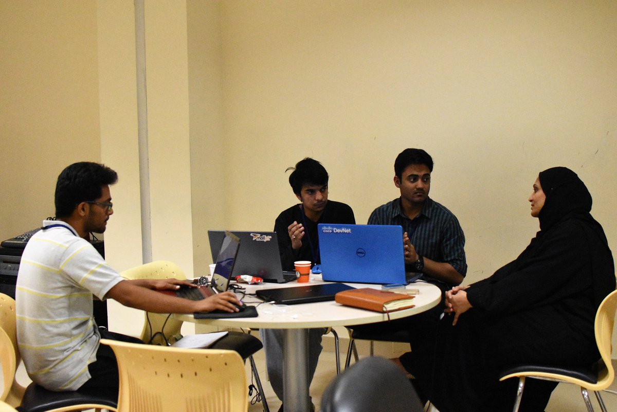 MUDCHappyHack's tweet photo. There's no such thing as too much knowledge. #Mentors #ManipalHappyHackathon https://t.co/6t7Gjbwrto