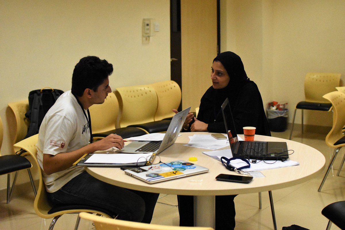 MUDCHappyHack's tweet photo. There's no such thing as too much knowledge. #Mentors #ManipalHappyHackathon https://t.co/6t7Gjbwrto