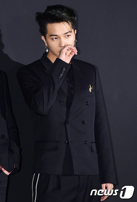OnlyLookAtMino's tweet photo. [!!] Press Photos of MINO at Saint Laurent Party in Boon the Shop Chungdam. 🔥 1 https://t.co/CNaWDhxQuP
