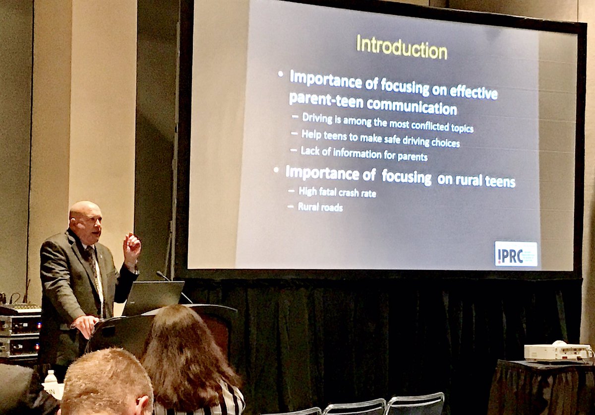 shellindallas's tweet photo. Learning about @UIIPRC Steering Teens Safe from Mayor John Lundell at #lifesavers2017. #preventdistracteddriving https://t.co/IYpVGWg1kI