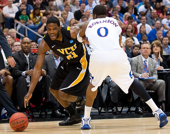 VCU_Hoops's tweet photo. A big happy birthday to The Mayor, @Rozzell32.
Oh, also, happy sixth anniversary of this thing. #LetsGoVCU #OurTimeRightNow #Swag https://t.co/OYaBF5fVkw
