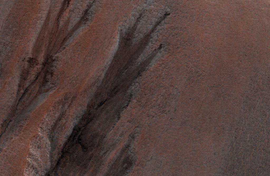 Illuminated by skylight, these gullies on Mars form in the winter when there is carbon dioxide frost on the ground: go.nasa.gov/2o9y6Tq
