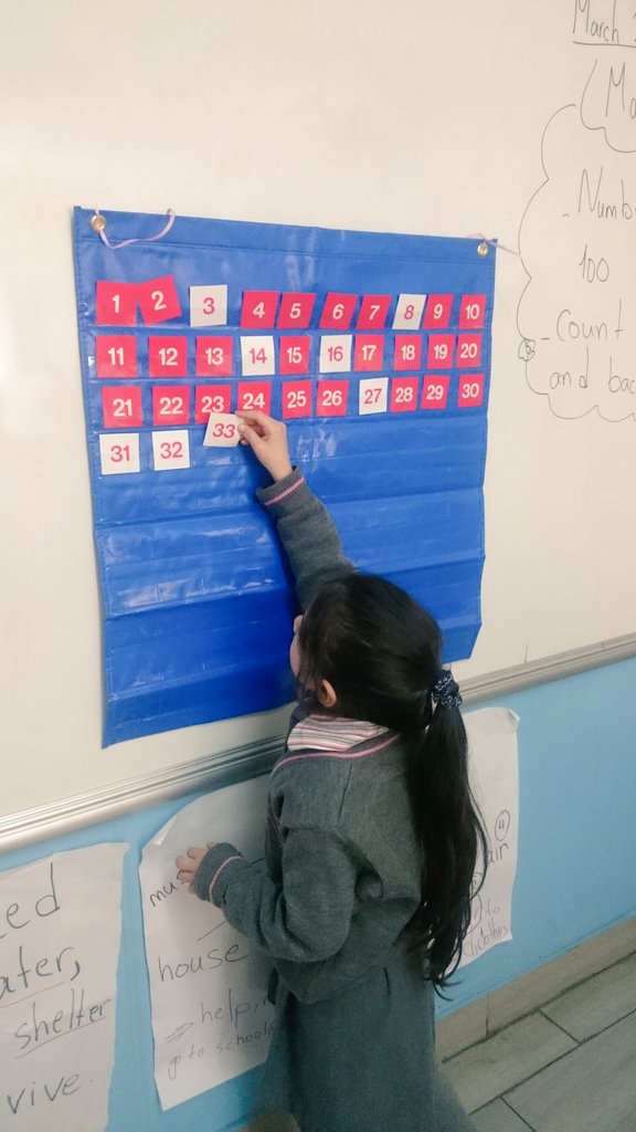 NourSnjr's tweet image. &quot;The only way to learn mathematics is to do mathematics&quot; Gr.1 learners counting forward and backward. #numbers #100chart  
@MakAishaSchool