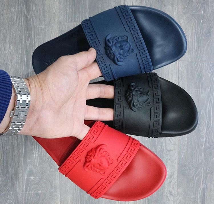 DSTR3SDLUX's tweet image. Versace Trio⚡