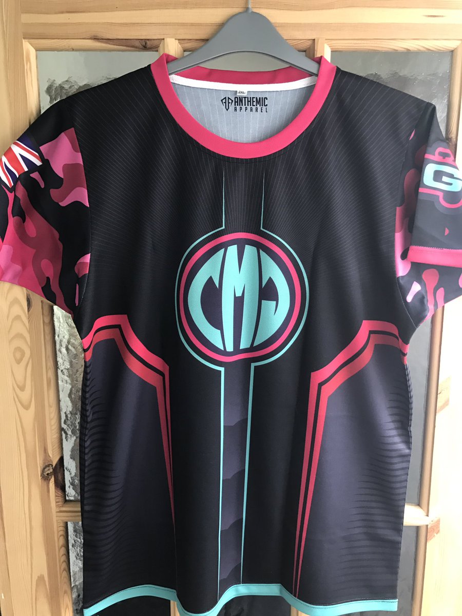 CMeasureGaming's tweet photo. Just want to say a big thank you to @AnthemicApparel for how amazing these jerseys turned out❤❤ Excited to wear them at i60! https://t.co/rUiYVQUSgm