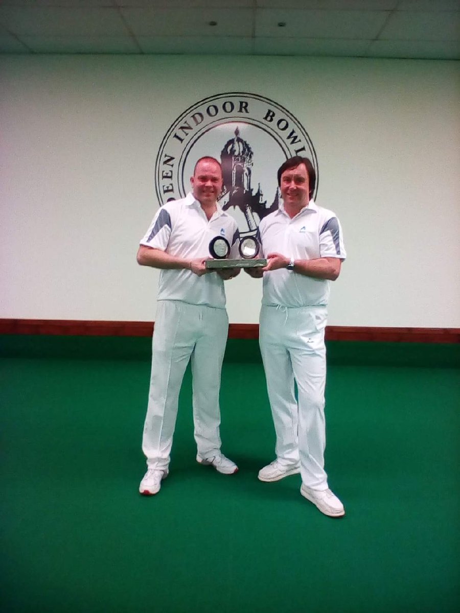 Congrats to #TeamAero star <a href="/PaulFoster19/">Paul Foster</a> winning the 2017 Scottish Indoor pairs title using #Grooves with team mate Craig Lindsay.