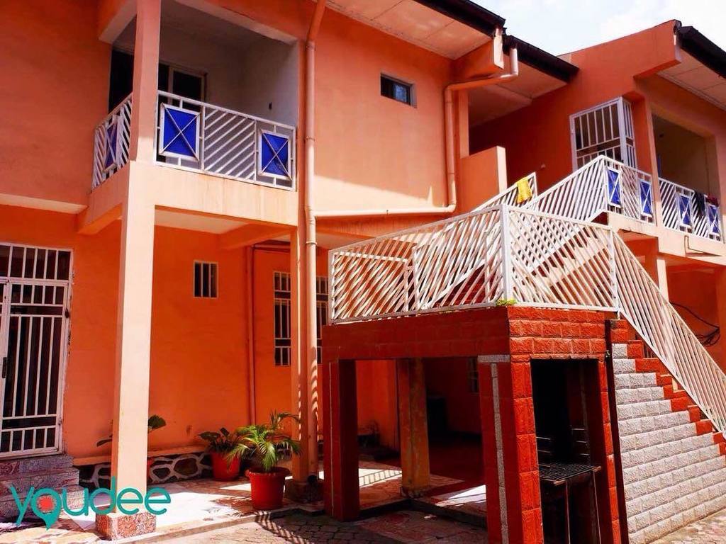 YoudeeRdc's tweet photo. Appartement disponible à Limgwala https://t.co/khxhhyjeLS #immobilier #kinshasa #location #kinshasa … https://t.co/lp75t1iIZW https://t.co/v1wcB8sjwo