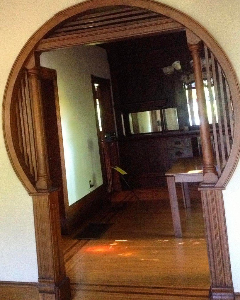 RoseCityRealtor's tweet photo. I really liked seeing this home. All transitions where arched or rounded. #hobbithome #SeenWhileShowing #RoseCity #… https://t.co/cjYSqboJ9x
