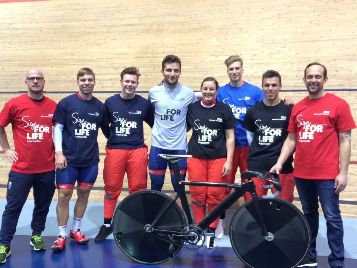 After a liver transplant saved his life, GB coach <a href="/G_Racecycling/">Justin Grace</a> is supporting the NHS #SignForLife campaign.

➡️ po.st/Sign4Life