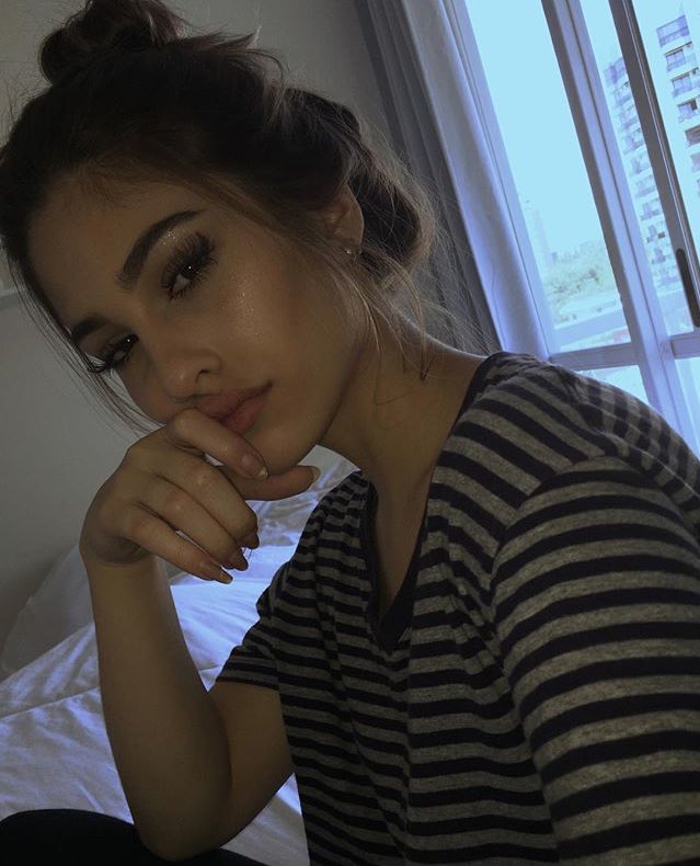 RPGLifeath's tweet photo. cameron lily-rose cortez
22 ans 
footballeuse/étudiante en art-sport
@rpgwme https://t.co/CSyeoaZgTw