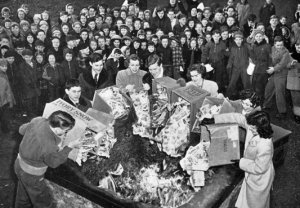 CronkNews's tweet photo. Campus Destroys Joseph Campbell Collection Because Books Say Pain Is Part of Being Human https://t.co/0ZVPORJVOu https://t.co/KuNWEsMDCn