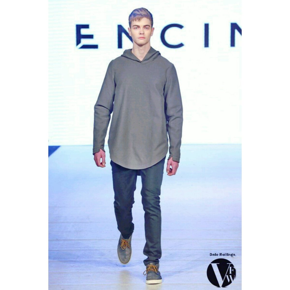sociallightMU's tweet photo. Happy #male #model #monday!!! Have a good week guys!!! @VanFashionWeek #encima #vfw #mua #vancouver https://t.co/N3JsO0xNle