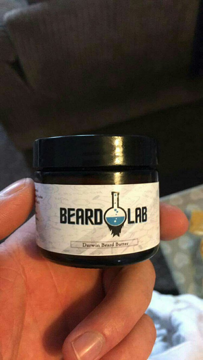 TheBeardLab's tweet image. I'm sure every time I see those aluminium tins we used to use for the balms and wax I shudder. 
Glass is where it is at. Much better.