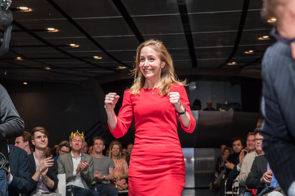 NKpitchen's tweet photo. GEFELICITEERD! @elineleijten van @Plugifyclub is de Beste Pitcher van Nederland!! Bekijk onze Facebook pagina voor de live-video! https://t.co/L6Mvk61PoO