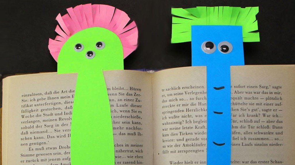 CraftParade's tweet photo. Easy Paper Monster Bookmarks https://t.co/C3YrzDhpC7