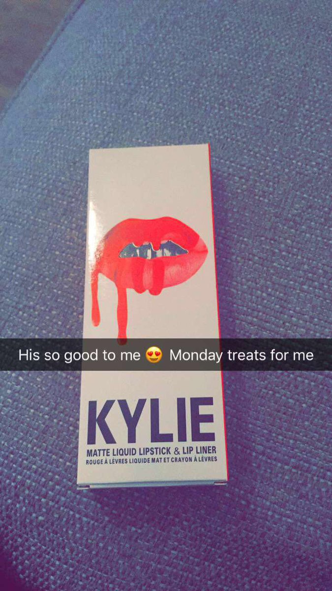 melanieob123's tweet photo. He done good 😎😎 @KylieJenner @KimKardashian @kourtneykardash https://t.co/n8QbaeuQMY