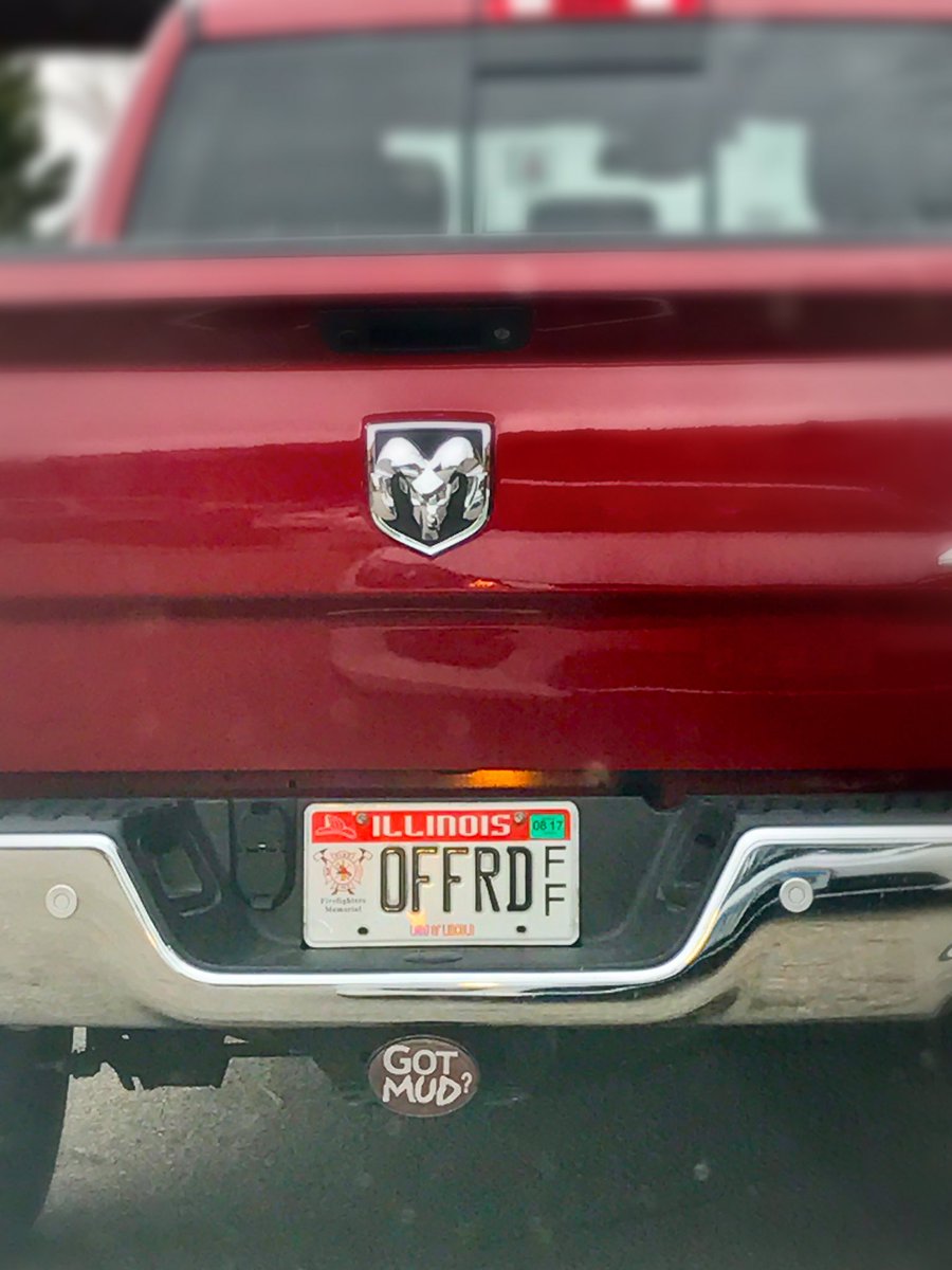MrMcCluskey's tweet photo. Big fan of the The Handmaid's Tale apparently. 😄#LiteratureHumor #LibChat #LitChat #EngChat #Atwood #TheHandmaidsTale https://t.co/6WFlTHVCTV