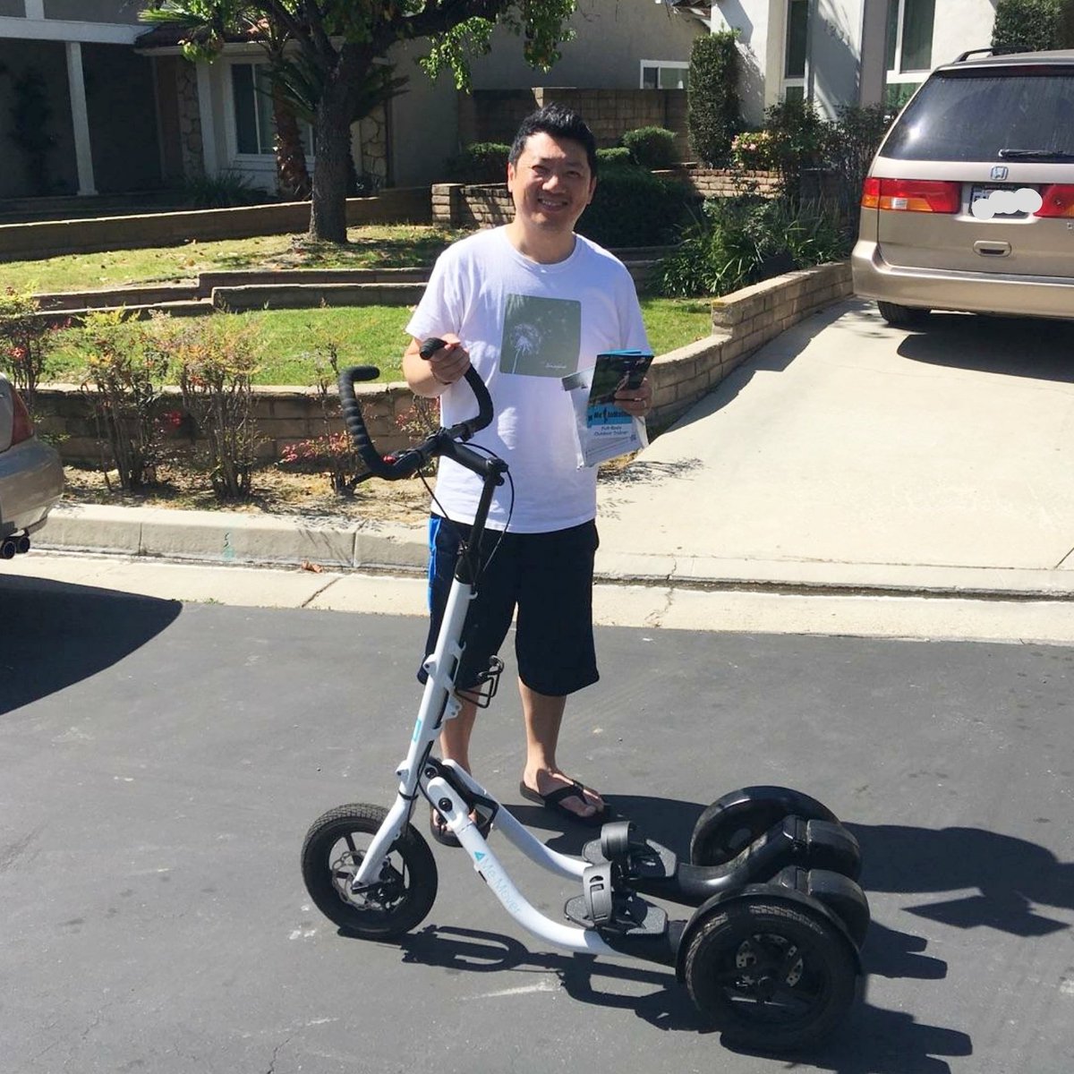 Me_InMotion's tweet photo. Congratulations to the winner of the Me-Mover at the WestPack Conference! Happy Me-Moving David Lee! #fitness #Me-Mover #workout #cardio https://t.co/frrX20hGIh