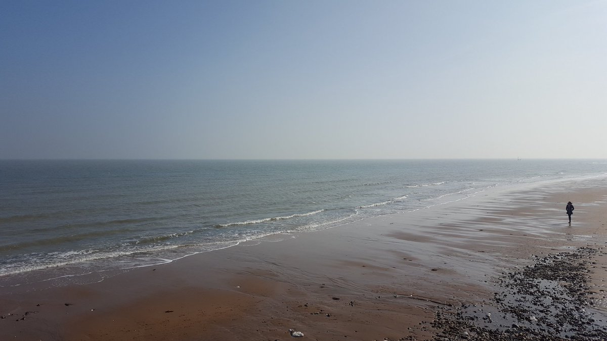 ParkBradgate's tweet photo. Who wouldnt want to live by the sea https://t.co/jlU5n41ZCa