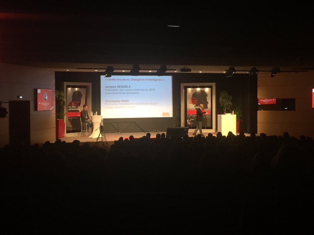 Soyons intelligent, #ChangeonsDintelligence ! Conférence de <a href="/christopherHaag/">lamenx</a> et #JacquesSeguela . Face à nos peurs avec <a href="/EMLYON/">emlyon business school</a>