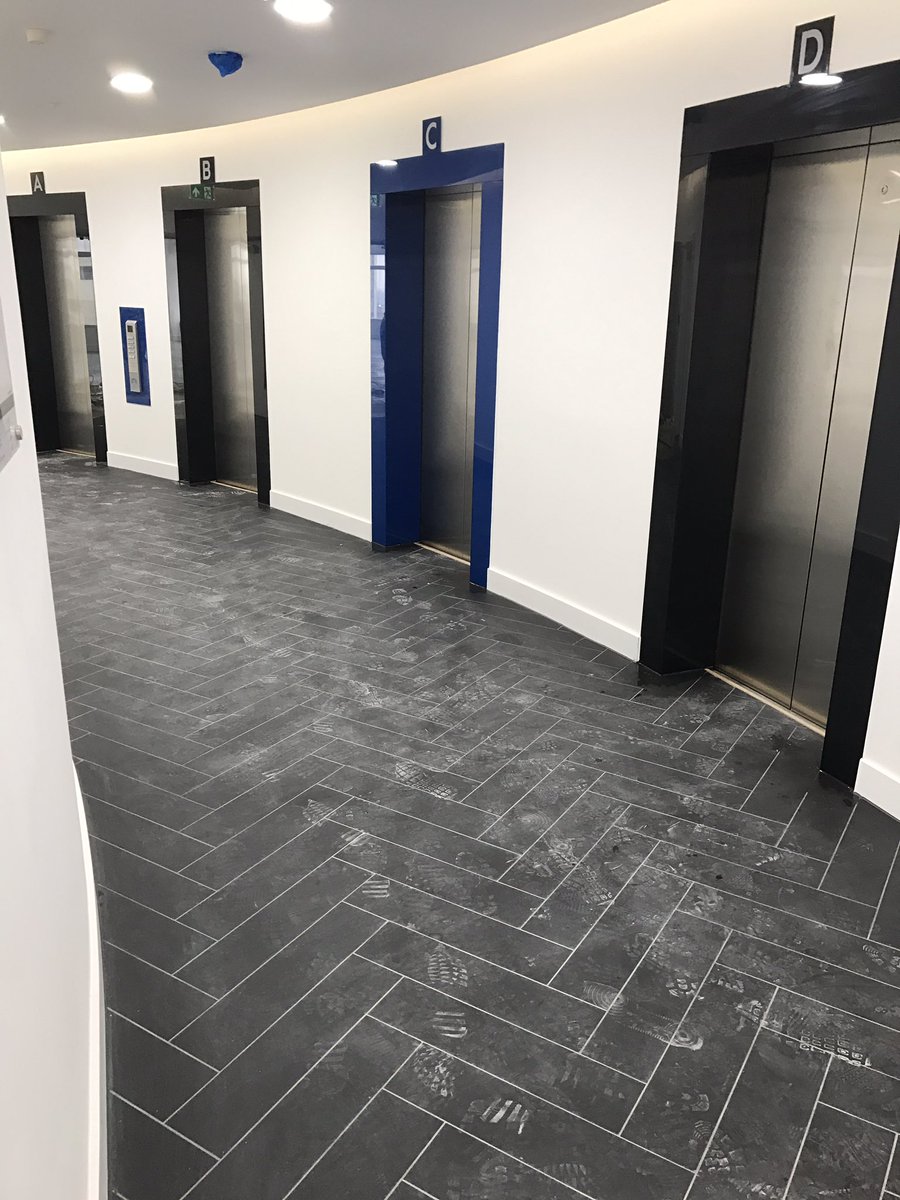 sealitsealants's tweet image. Compleation floor 10 refurnished waiting for cleaners