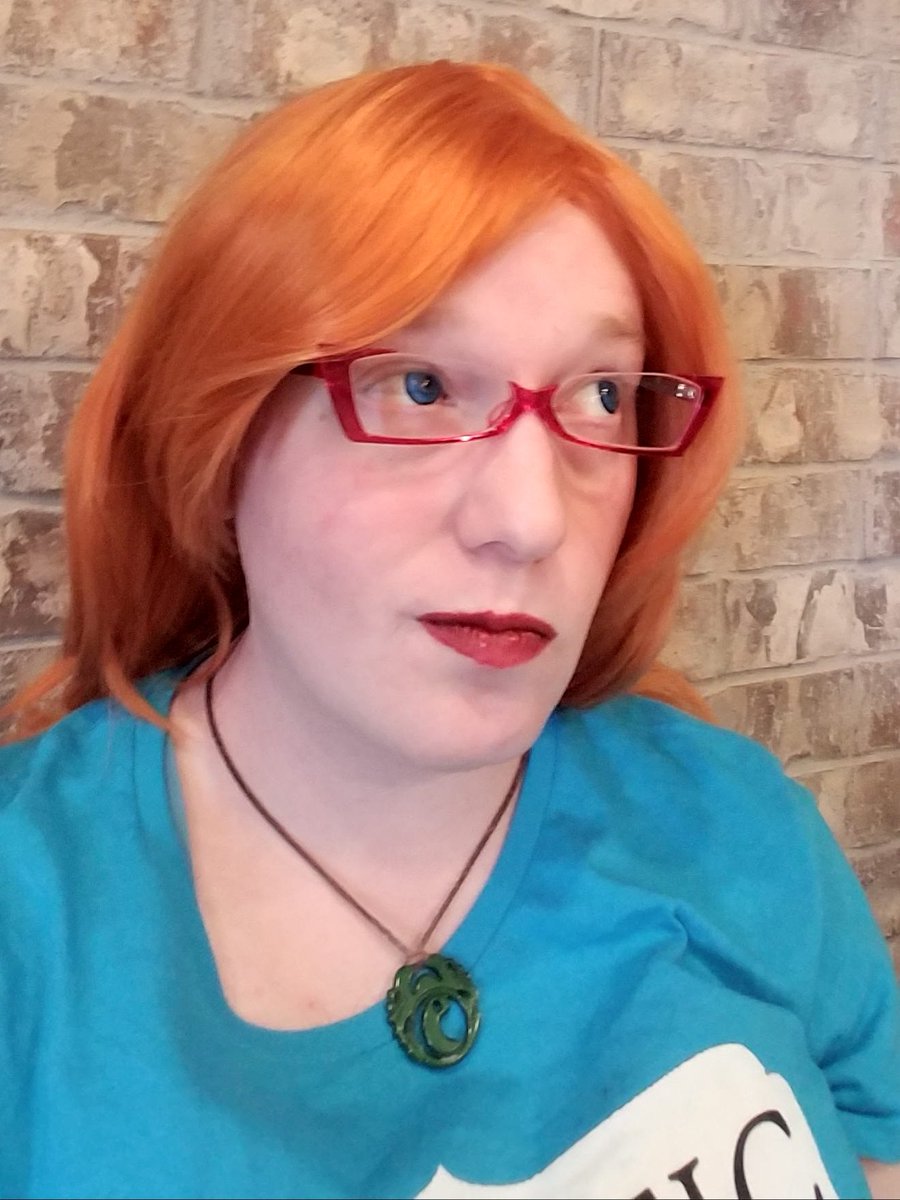Woulf_Games's tweet photo. Waiting to see my nurse practitioner at her new office. Yay more paperwork and waiting, far too much of both. https://t.co/DGM9hfTHMo