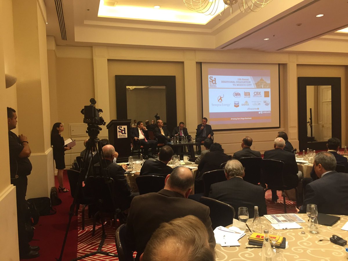 CGant's tweet photo. #SDinMx discussions on infrastructure, #bajarailroad #desertline https://t.co/ckLRK1YdpA