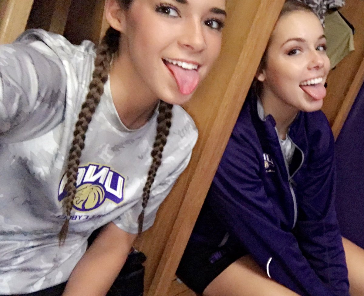 JaydenDavila's tweet photo. HAPPY 21ST BIRTHDAY KROHN!!! I hope you have an amazing time in NOLA! π Love youuuuu! π #lickitandstickit https://t.co/e51Qa90jSQ