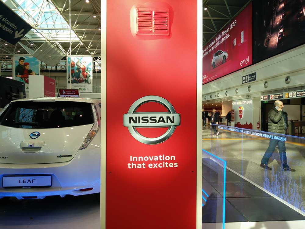 PeterPan_Collar's tweet photo. Se passate per Fiumicino non perdetevi l'iniziativa di Enel e @_NissanElectric ! Scoprite la nuova #NissanLEAF . #ElectrifyTheWorld https://t.co/F9AfVdzx4A