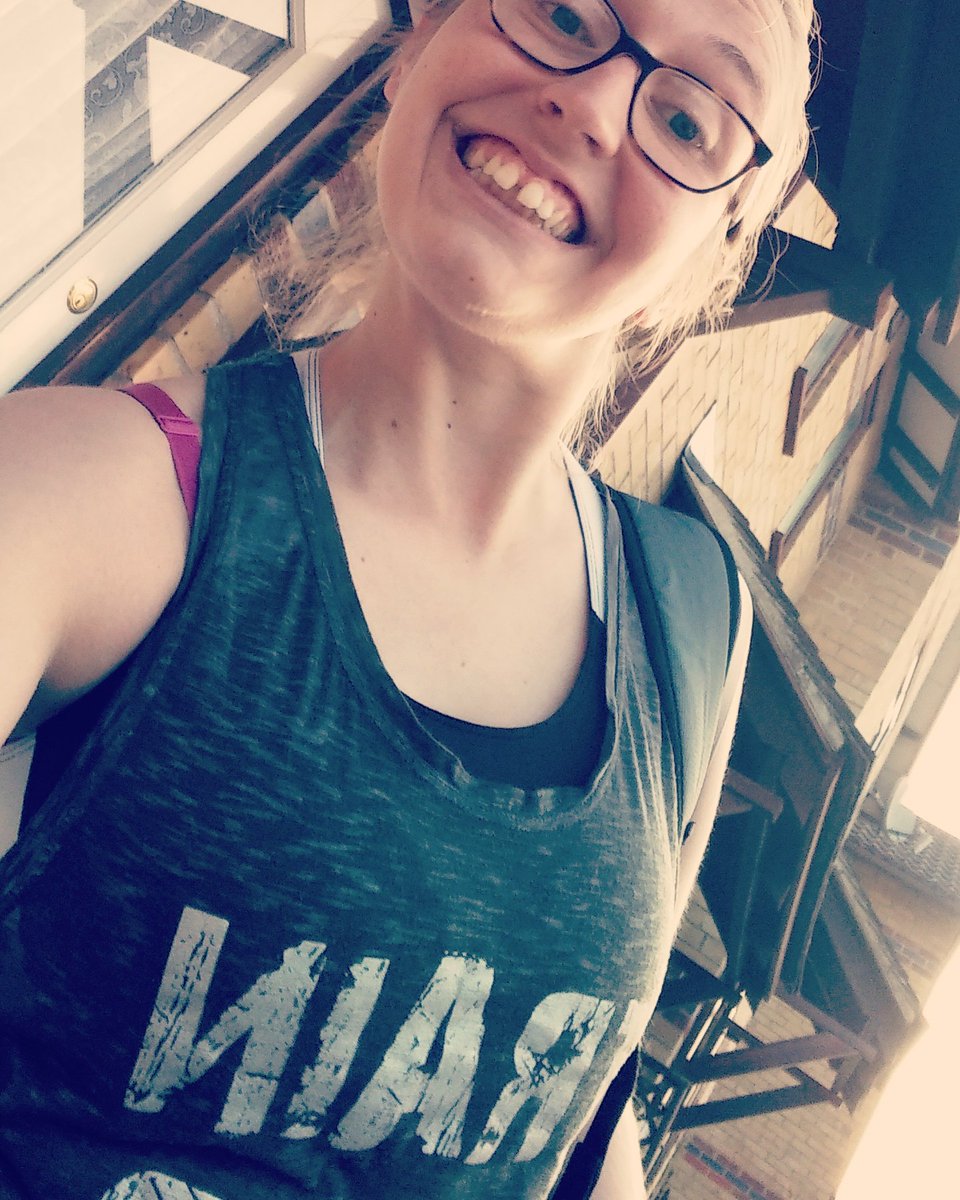 kvmilling's tweet photo. First run of 2017 done โ Quick shower & off to the pool to teach ๐ช #nonstopMonday #mondaymotivation https://t.co/3Uwf2GSjZ8