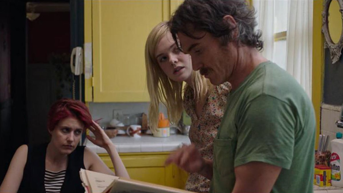 EXCLUSIVE: Greta Gerwig and Elle Fanning talk about bringing their <a href="/20thCentWomen/">20th Century Women</a> characters to life. et.tv/2o2oLA5