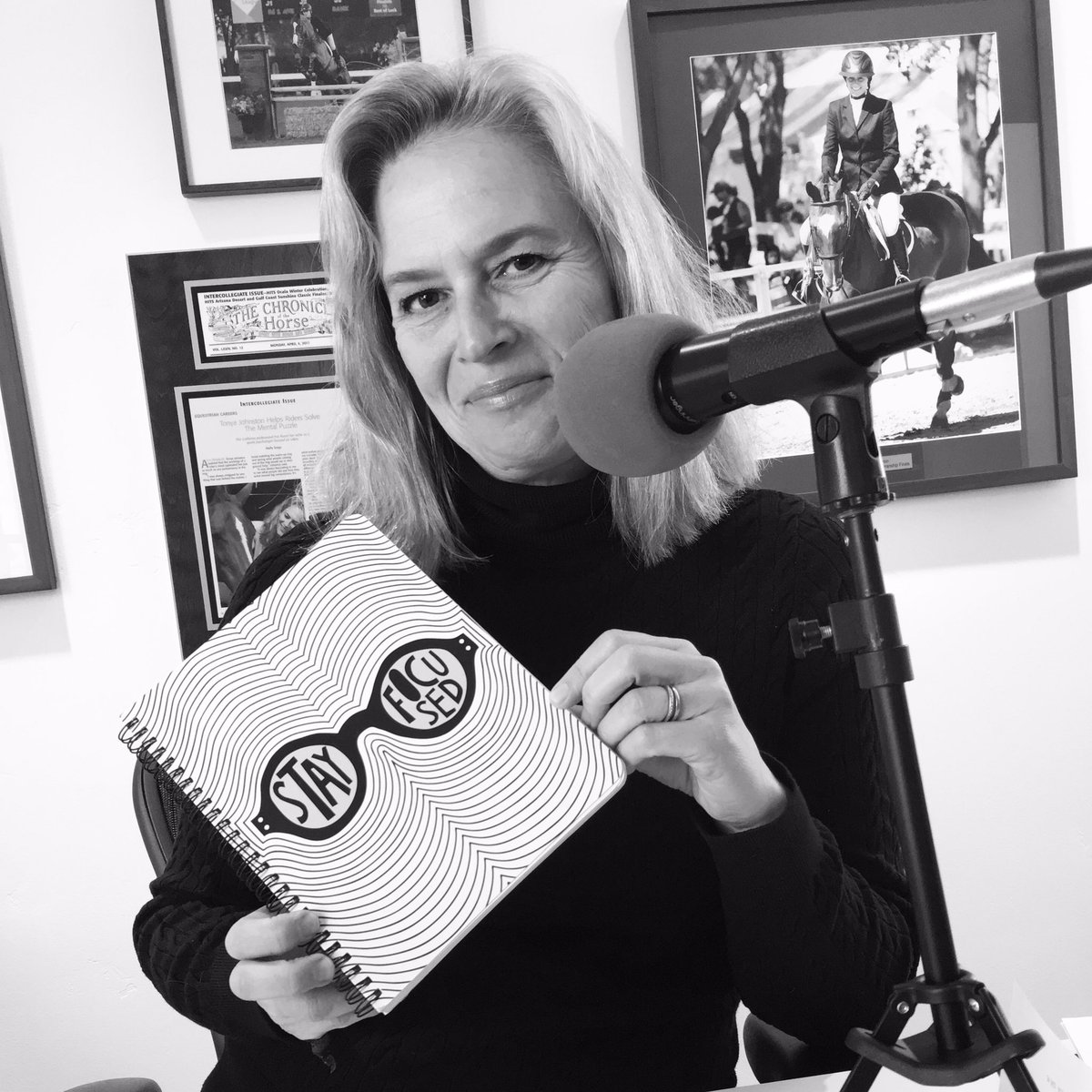 tonya_johnston's tweet photo. It's time to podcast, people! 🎤🎧😀 #theplaidcast #insideyourride #mentalskills @PlaidHorseMag @horseradio https://t.co/KHS3BRG34G