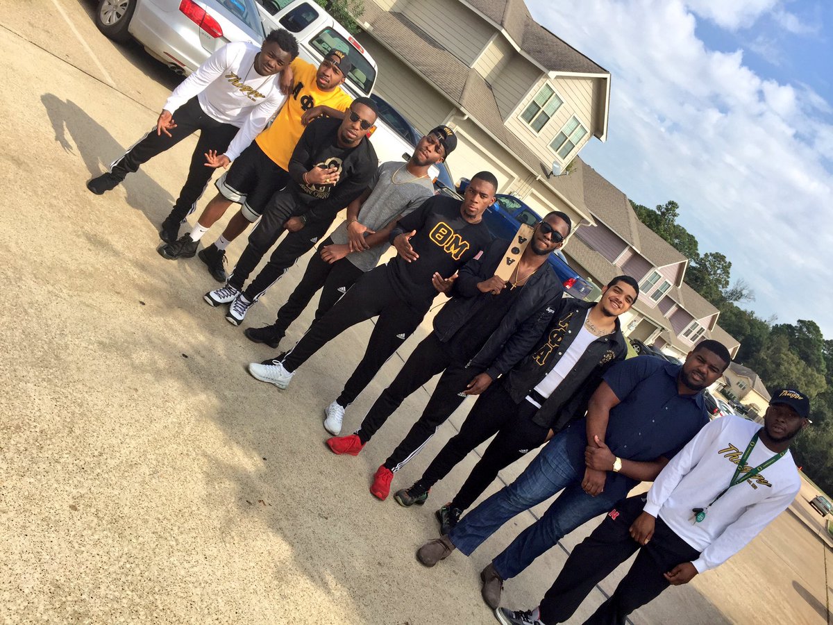 's tweet image. Man we been through it all together and there's nothing I would change about how we got here. I love all my LBs #spring15 #nightmareon73rd