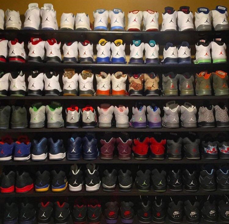 SneakerKickz's tweet photo. 5's 😍 https://t.co/mAzfo2OjOB