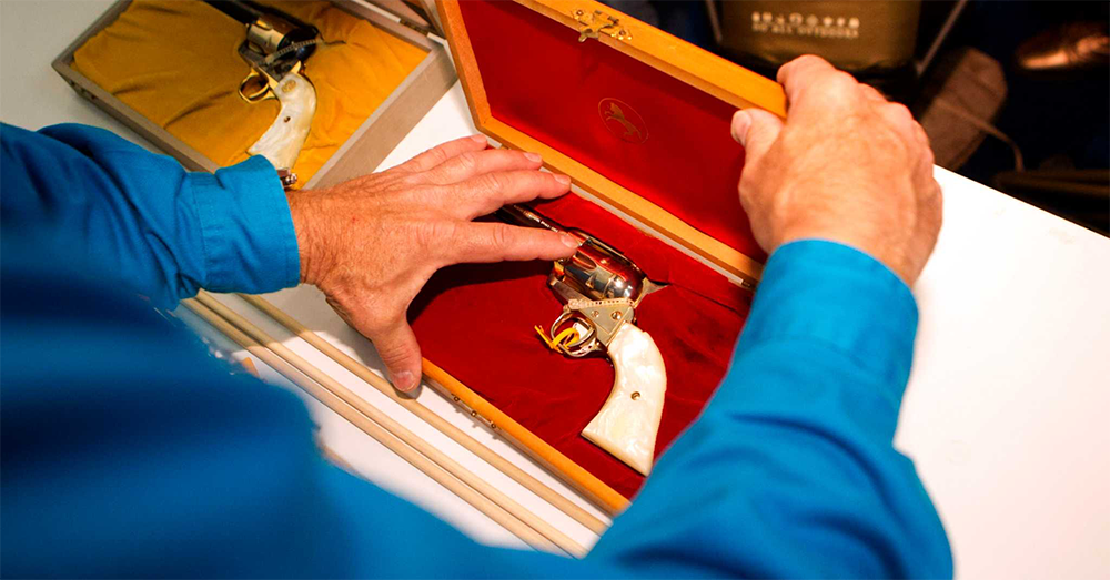 AmericaGunsmith's tweet photo. Add a valuable service to your #gunsmithing business, become a Certified Firearms Appraiser! https://t.co/b6L8kkcBuP https://t.co/cCViwlAq1k