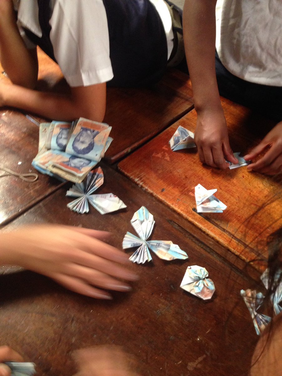 Grupo estable de manualidades <a href="/Nohe_02/">Nohelia Parra</a> <a href="/marcelolagrita/">marcelo andrade</a> <a href="/Crazet2011/">Crazet2011</a> <a href="/Crajauregui1/">CRAJauregui</a> <a href="/CLIFPJauregui/">CLIFPMV Jáuregui</a>