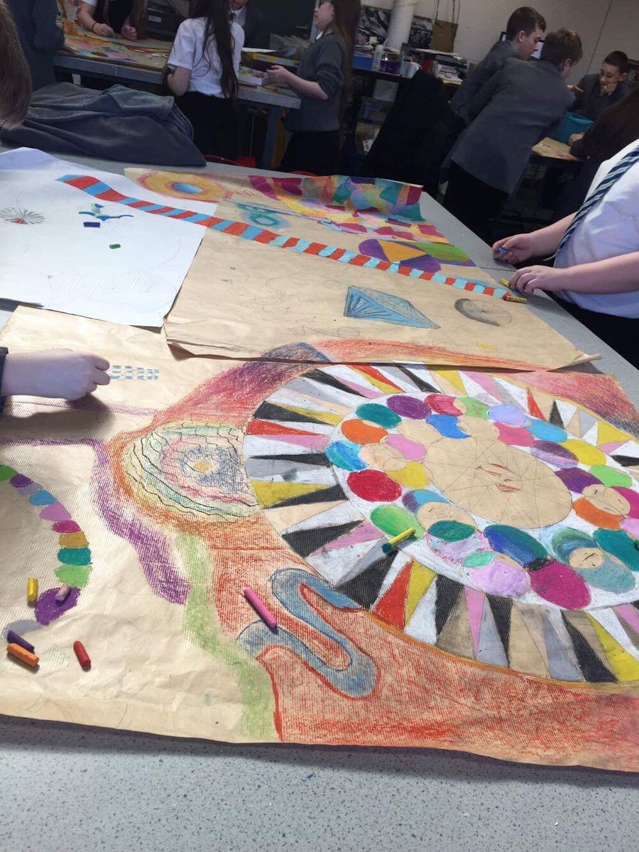 OBAMusicArt's tweet photo. A great start to the week in Mr Smyth's Year 7 class today 🎨 some more Kandinsky-inspired artwork to brighten up your Monday 👍🏻#OBAart https://t.co/8lDILCPIiz