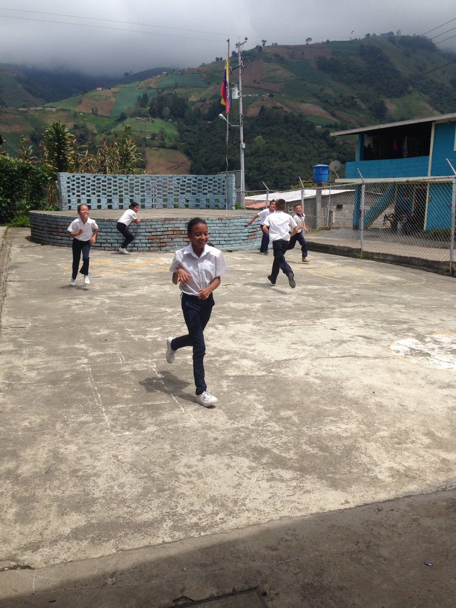 Grupo estable en deporte <a href="/Nohe_02/">Nohelia Parra</a> <a href="/Crajauregui1/">CRAJauregui</a> <a href="/Crazet2011/">Crazet2011</a> <a href="/marcelolagrita/">marcelo andrade</a> <a href="/CLIFPJauregui/">CLIFPMV Jáuregui</a>