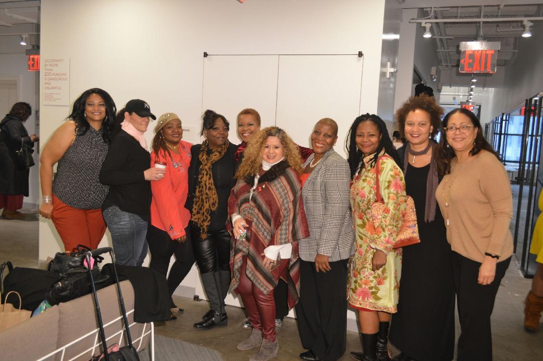 #Author #Publisher #Screenwriter With #Royalty @thedigitalchick <a href="/WSACasting/">WSA ENTERTAINMENT</a> <a href="/PerfectWorldDoc/">In a Perfect World...</a> <a href="/ITBBTV/">Inside The Black Box</a> #aawic #film