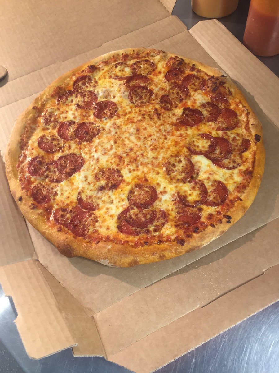DominosUdd's tweet photo. Celebrate the sun with a delicious dominos pizza.  Come and collect and you can get any large pizza for £8.99... Result! 🍕☀️ https://t.co/jLfVgQ7je3