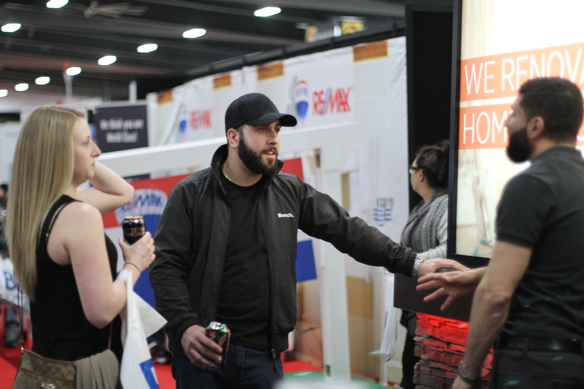 OGContractors's tweet photo. A great time was had by all at the 2017 Garden and Home Show winning tons of recognition from customers! #renovation #homeshow #OGC #Ottawa https://t.co/JOu74lcuOT