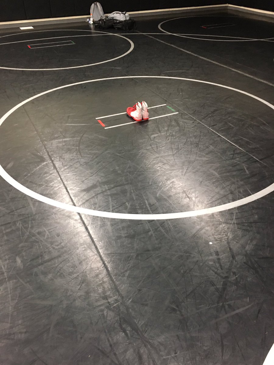 UTitanWrestling's tweet photo. Daniel Avery we retire your shoes with love and respect..#3xIronHorse https://t.co/g2zeEaNvnR