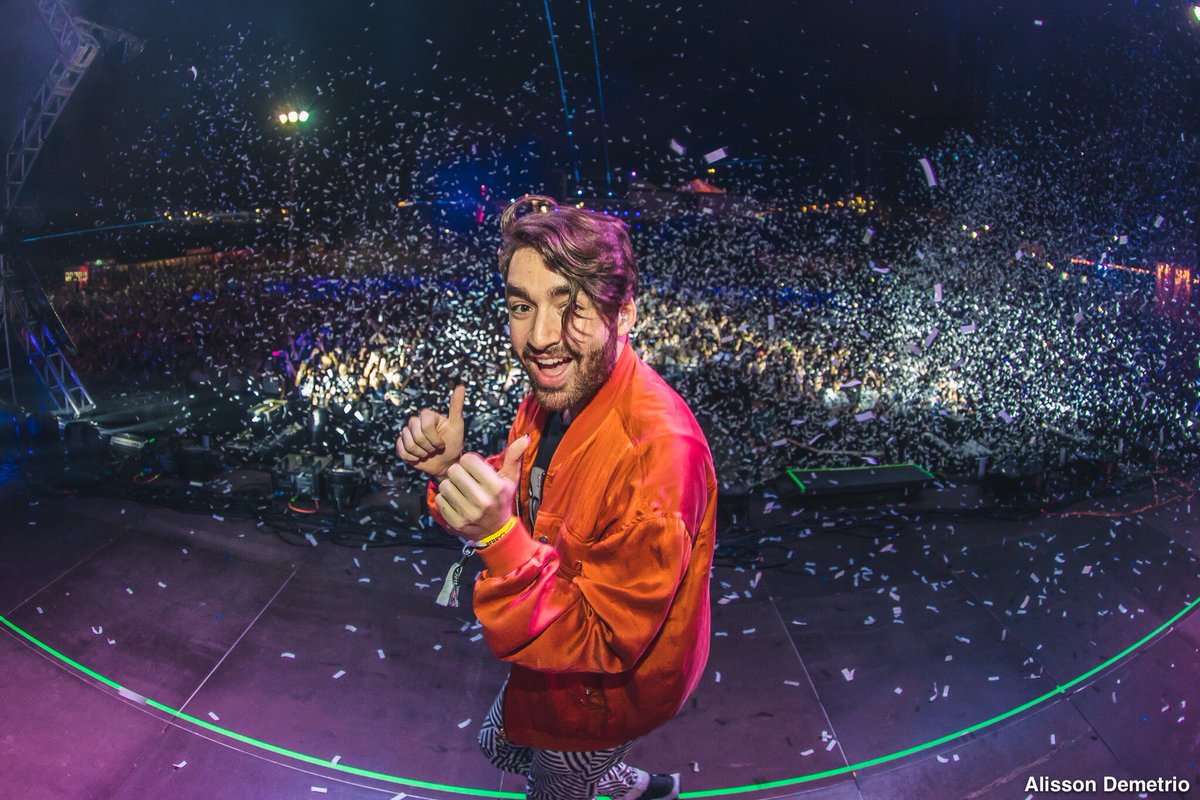 Muito obrigado @lollapaloozabr 🇧🇷😊❤️Voces sao foda! 😎😘 Instagram.com/oliverheldens https://t.co/VYPk9DUXpO