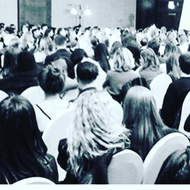 DavidRaeHair's tweet photo. Huge turn out for the McQueen show on sat night... 600 people!! #crowds #McQueen  #fashion #runway #hair #stylist #session @RevlonProUK https://t.co/5SlN4h6MXb