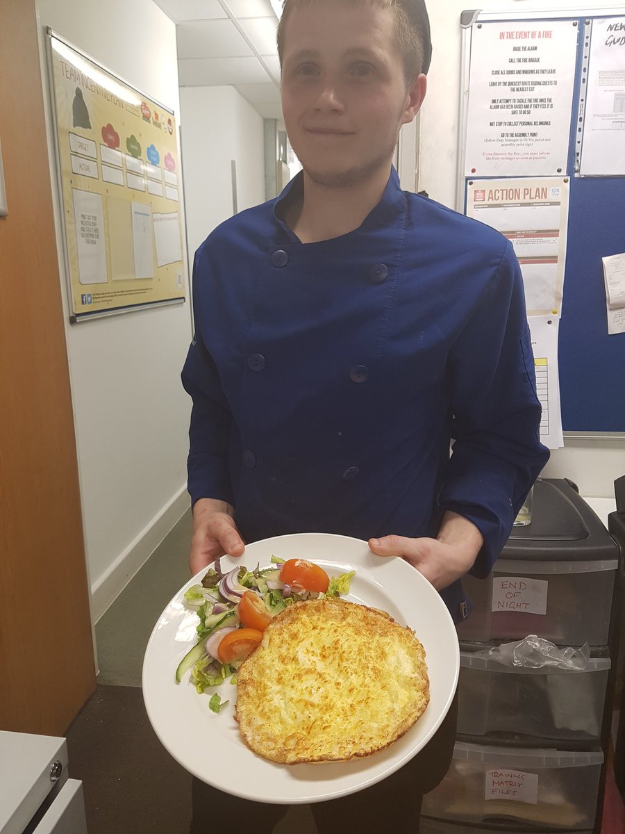 Jamie delivering a perfect omelette for a pi guest that has been staying with us for weeks and just fancied something different <a href="/WeAreSUGM/">WeAreSUGM</a>