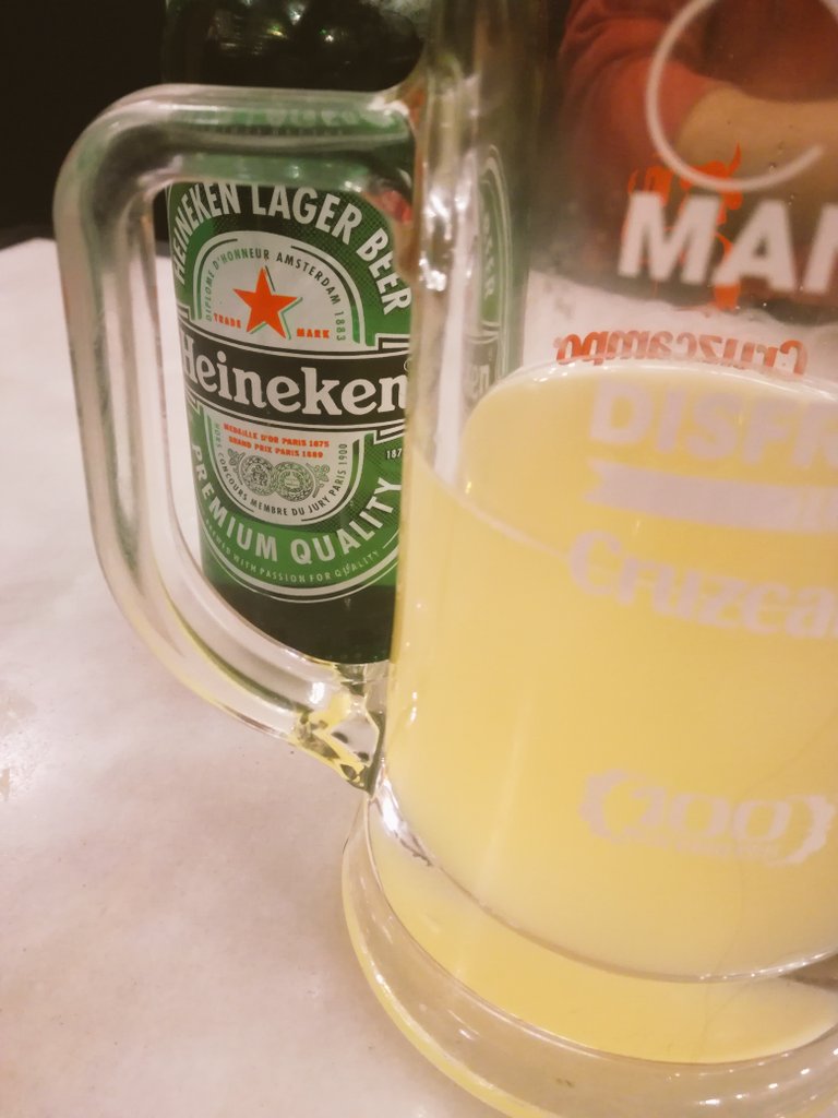 UamFiestas's tweet photo. Se acerca la próxima sangriada...

Cita este tweet con tu frase de borrachera favorita para ir calentando motores. #WelcomeSpring, https://t.co/xBCkAQ0XoV