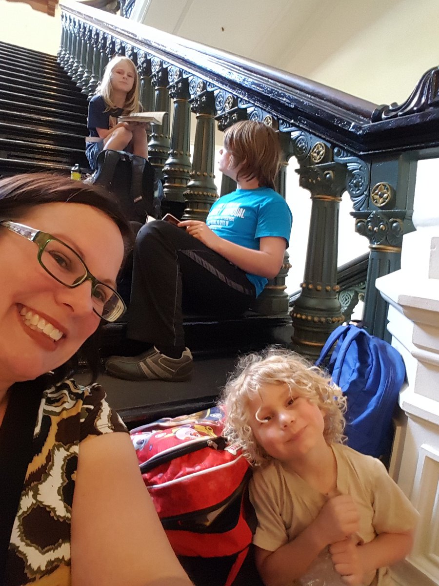 KeepAustinNIP's tweet photo. Homeschooling outside House chamber. Thought #HB742 would pass B&amp;I this AM; here 2 see @ReneOOliveira @PaulWorkman, others. #txlege #txbfleg https://t.co/XMAcGb5MVR