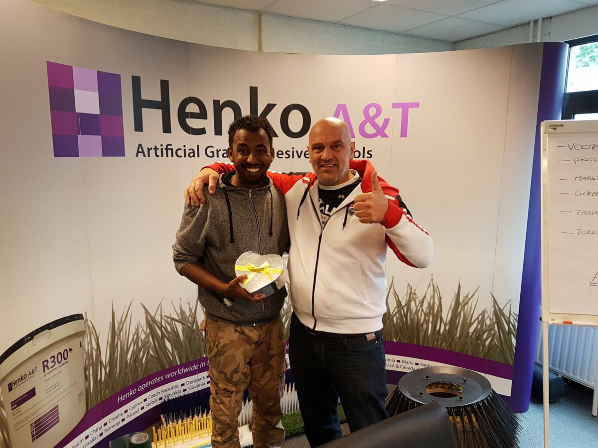 @Konnektos @aammheijmans <a href="/gemeenteweert/">Gemeente Weert</a>  samen werken aan de toekomst